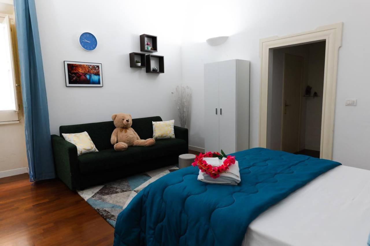 Davids Room Palazzo Tamborino Lecce Exteriör bild
